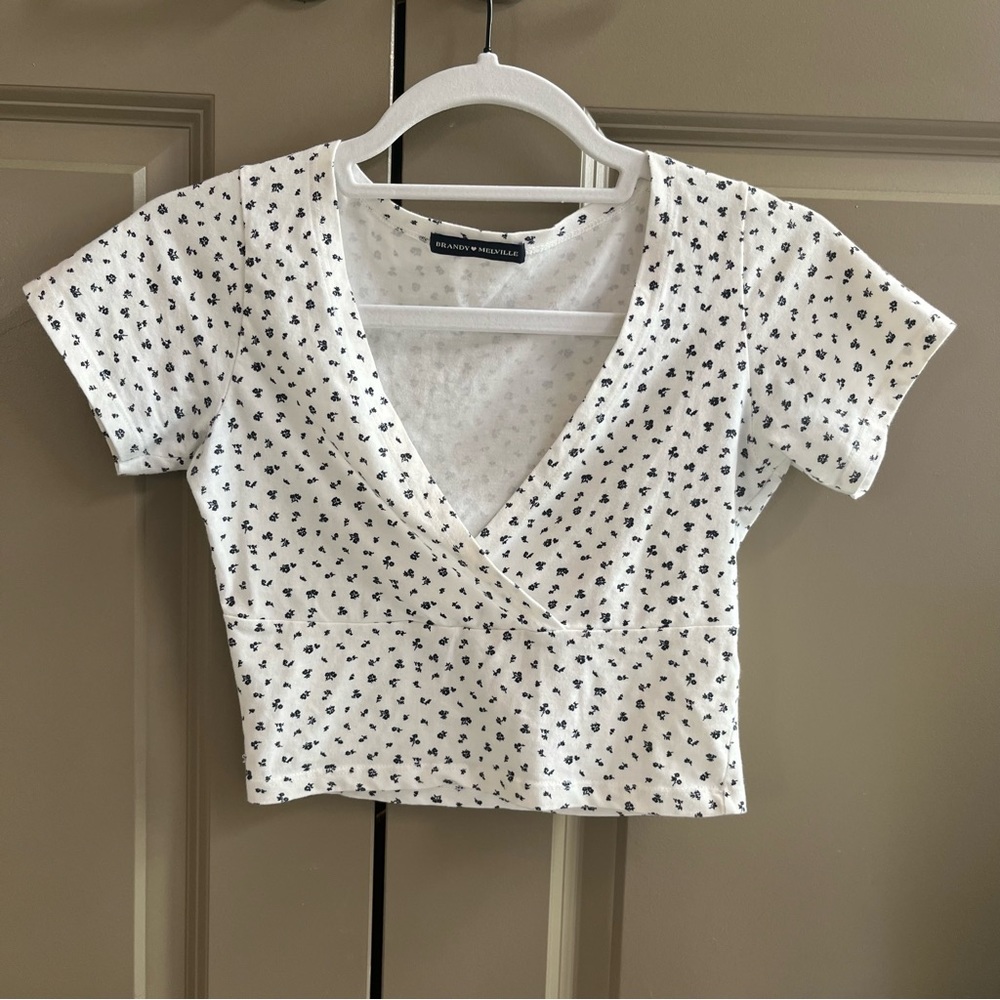 Brandy Melville floral tee